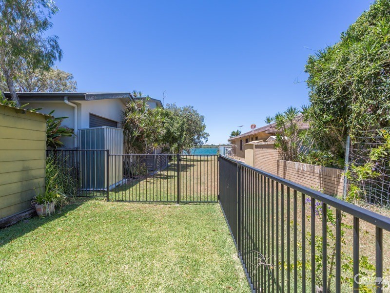 2 Riverside Drive, West Ballina NSW 2478