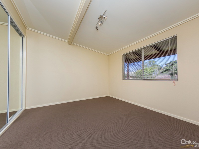 Unit 2-25 Midway Avenue, Wollongbar NSW 2477