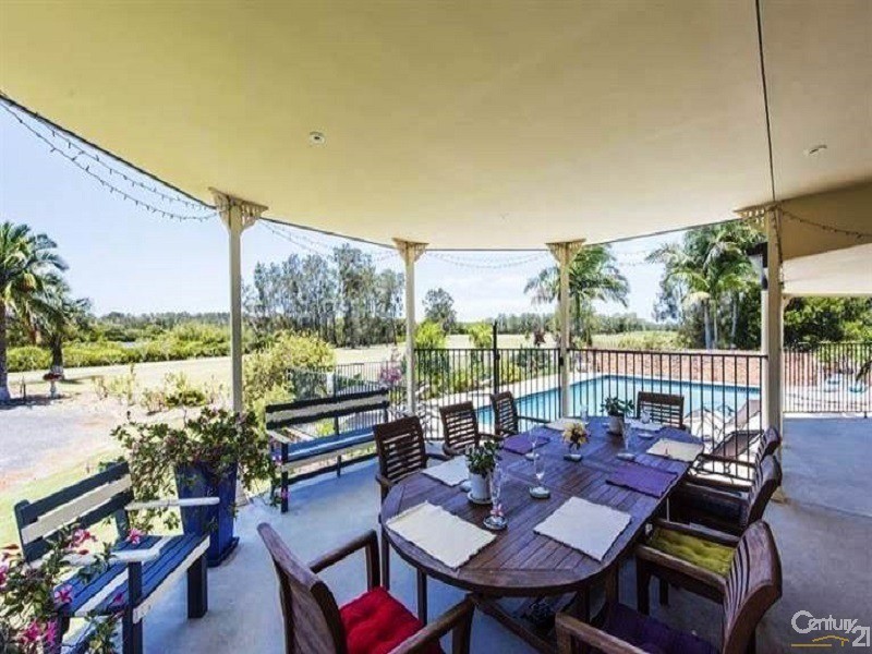 60 Micalo Road, Micalo Island NSW 2464