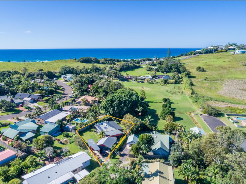 5 Bombora Place, Lennox Head NSW 2478