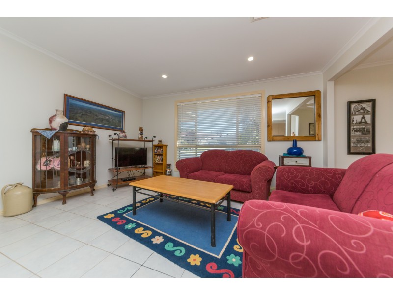 1 Queens Park Court, Wollongbar NSW 2477