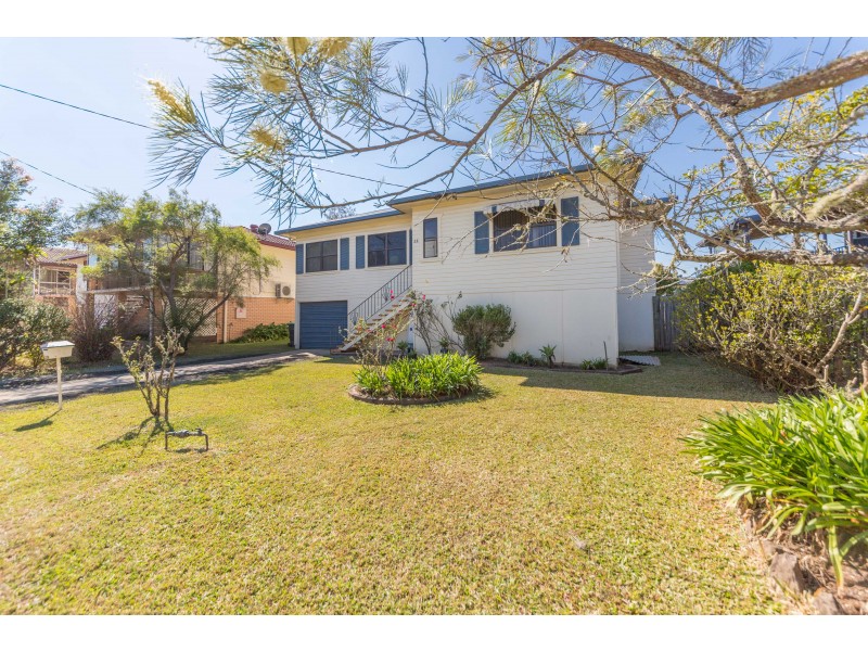 22 Maloney Avenue, South Lismore NSW 2480