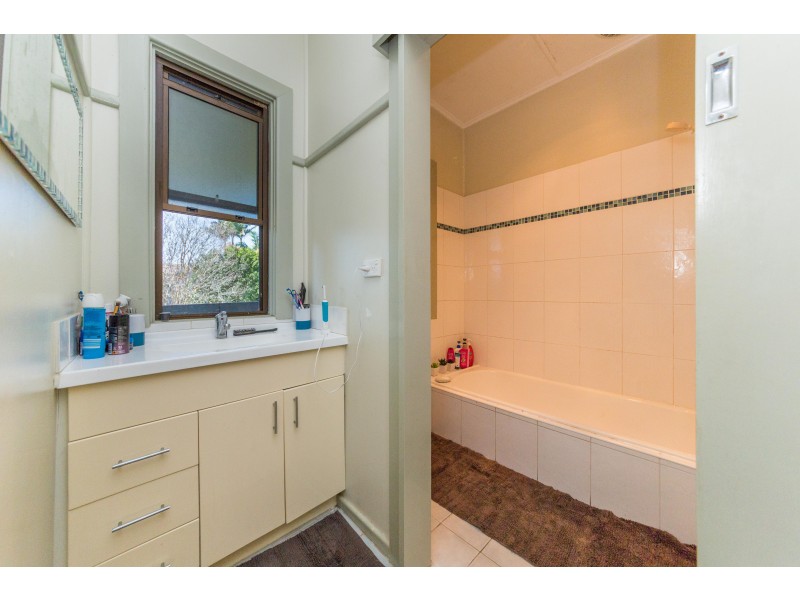 22 Maloney Avenue, South Lismore NSW 2480