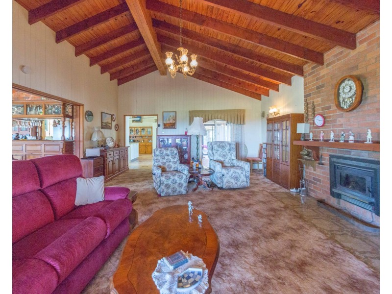 643 Uralba Road, Uralba NSW 2477