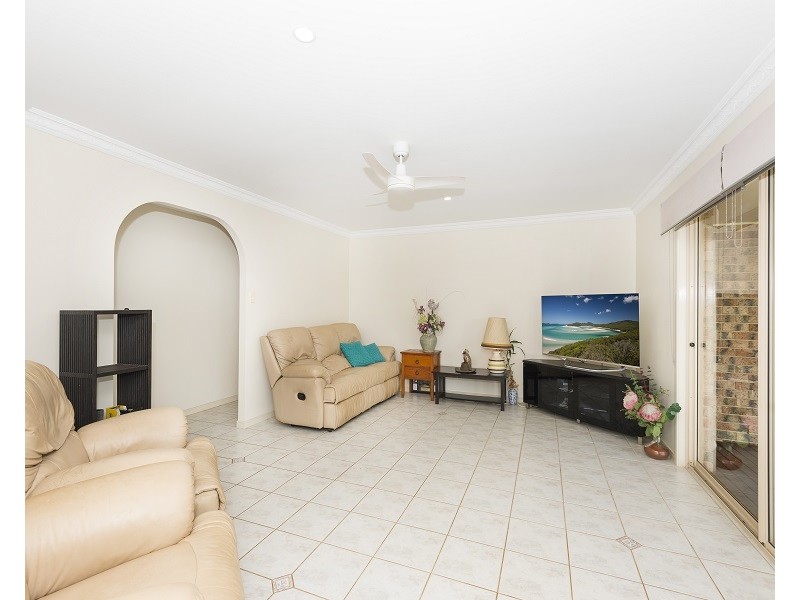 17 Dalmacia Drive, Wollongbar NSW 2477