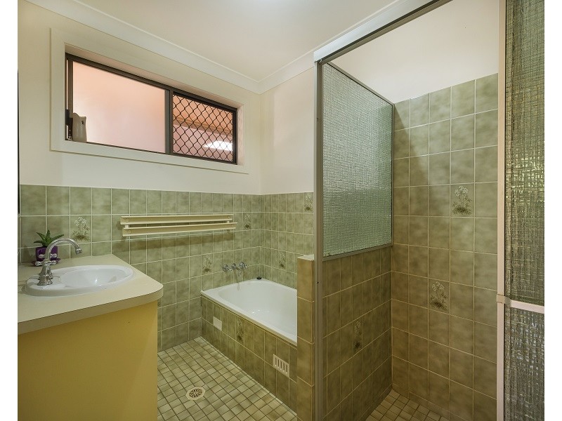 16 Wollongbar Drive, Wollongbar NSW 2477