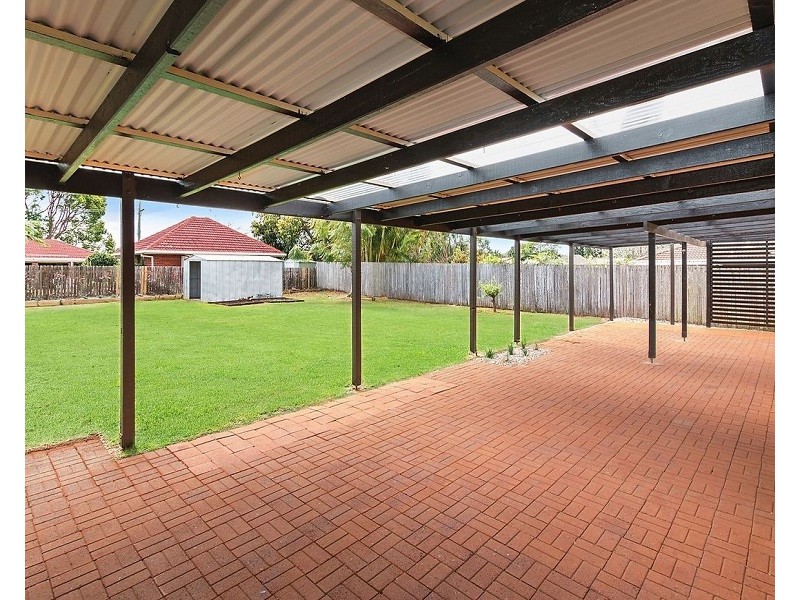 23 Robindale Drive, Wollongbar NSW 2477