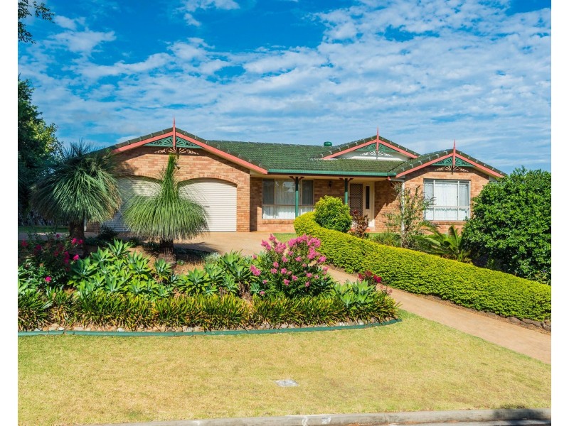 11 Cerreto Circuit, Wollongbar NSW 2477