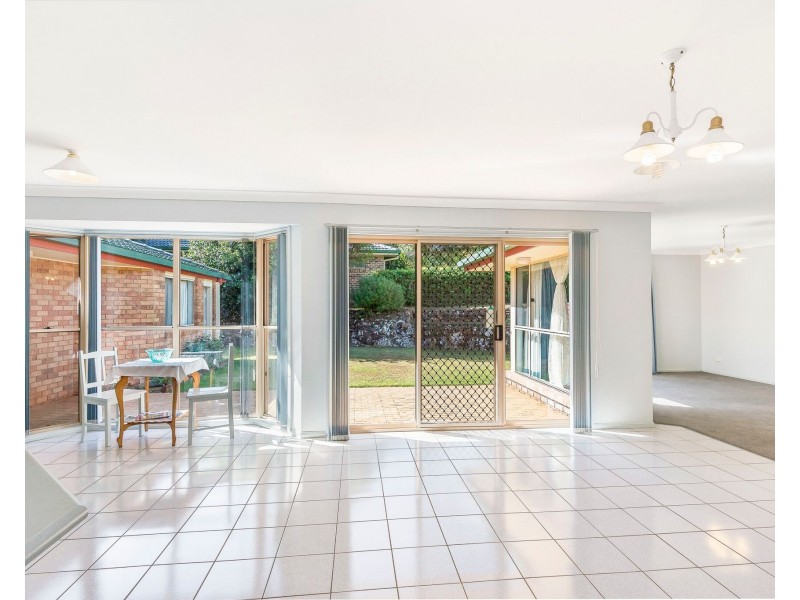 11 Cerreto Circuit, Wollongbar NSW 2477