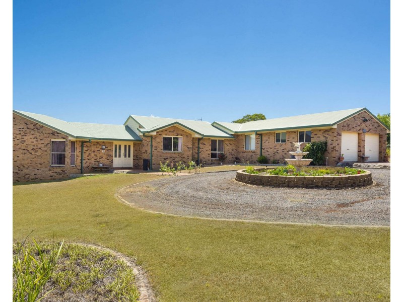 26 Highview Crescent, Modanville NSW 2480