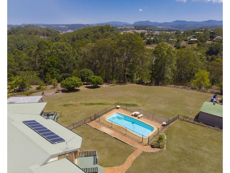 26 Highview Crescent, Modanville NSW 2480