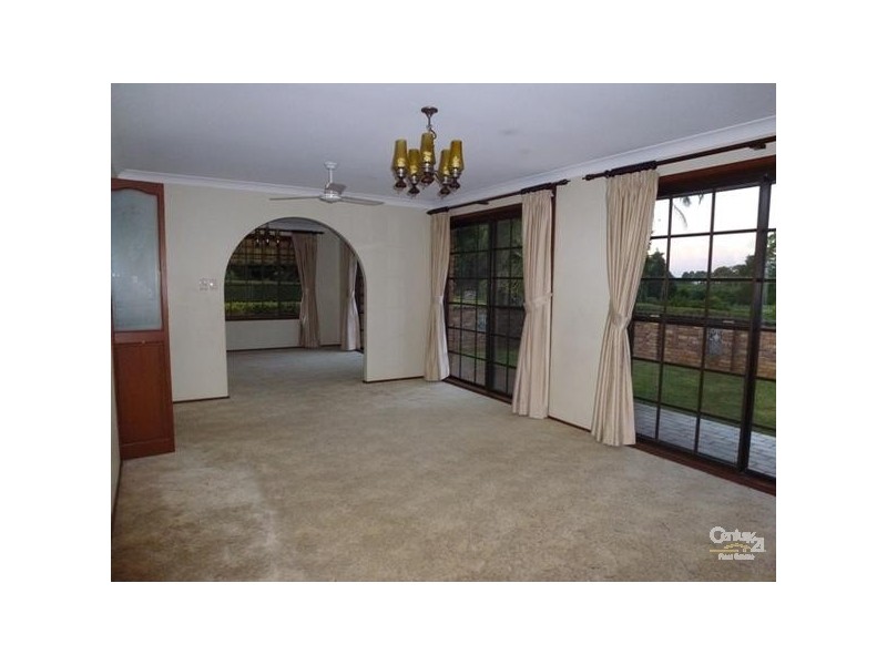 609 Fernleigh Road, Fernleigh NSW 2479