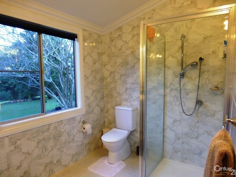 402 Cowlong Road, Mcleans Ridges NSW 2480