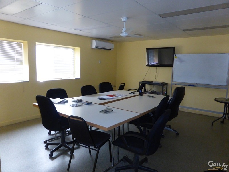 13 Thrift Close, Mount Thorley NSW 2330