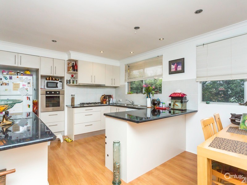 2 Simpson Ave, Wollongbar NSW 2477