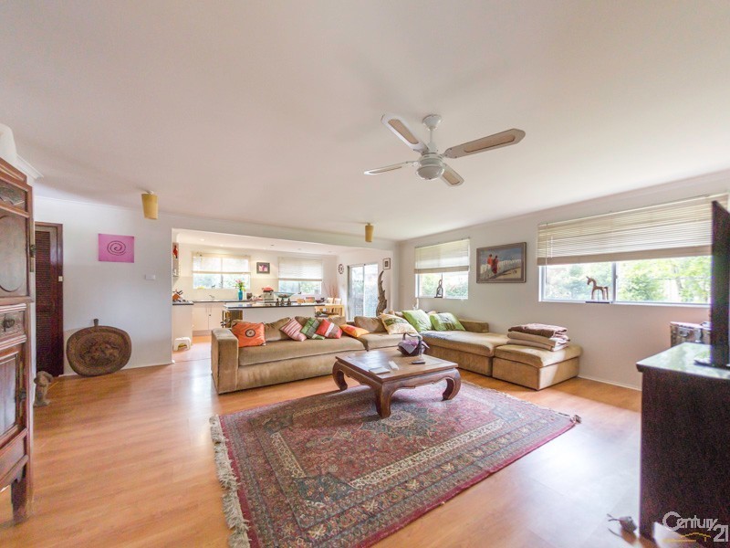 2 Simpson Ave, Wollongbar NSW 2477