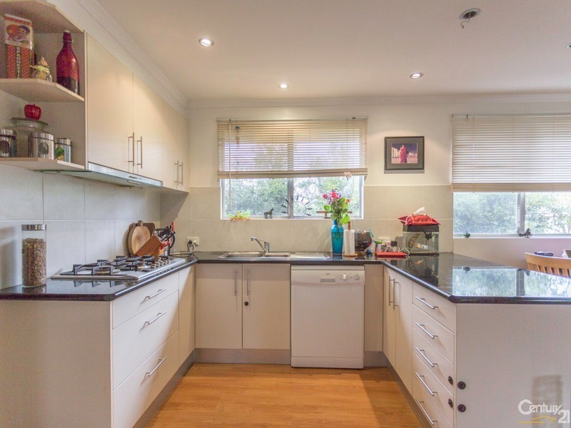 2 Simpson Ave, Wollongbar NSW 2477