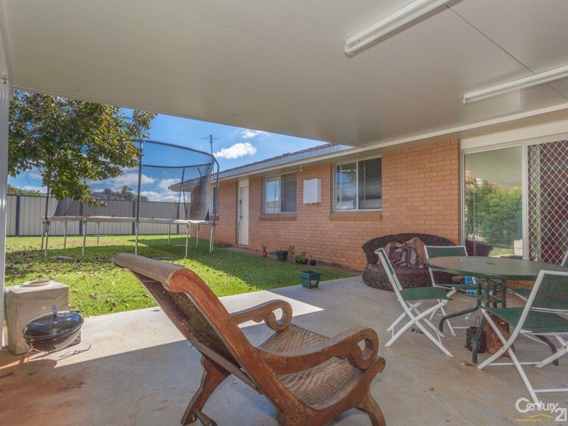2 Simpson Ave, Wollongbar NSW 2477