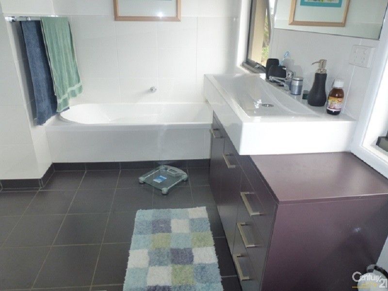 Wollongbar NSW 2477