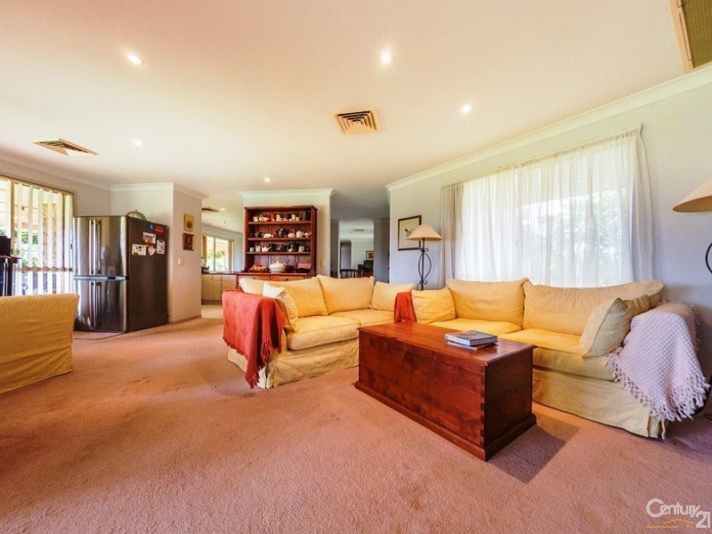 58 Funnell Drive, Modanville NSW 2480