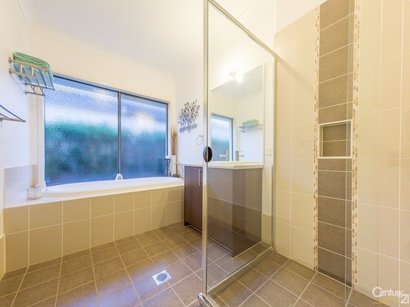 36 Hellyar Drive, Wollongbar NSW 2477