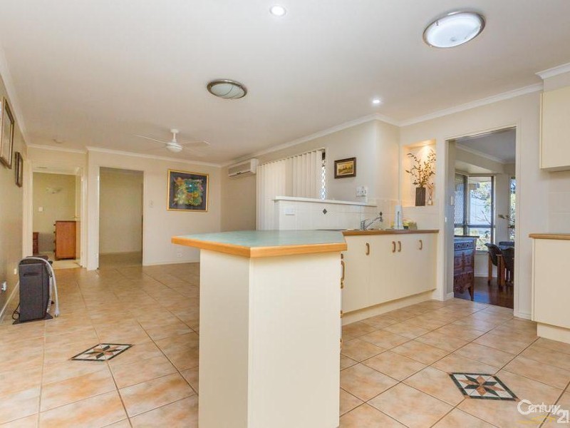 35 Funnell Drive, Modanville NSW 2480