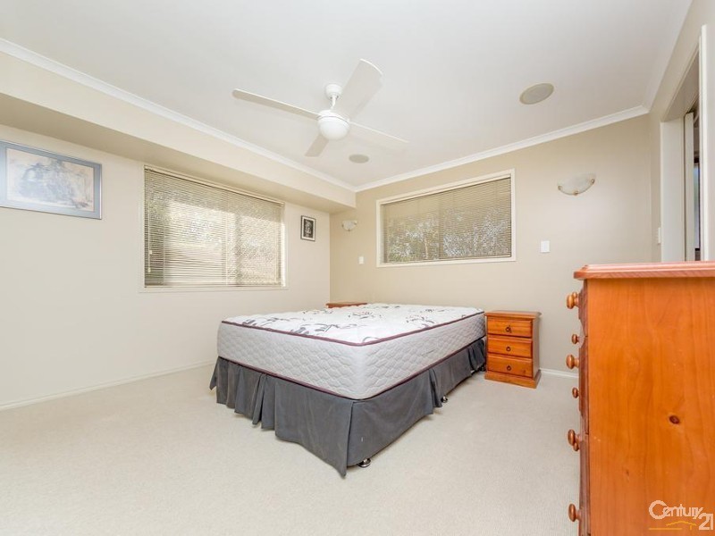35 Funnell Drive, Modanville NSW 2480