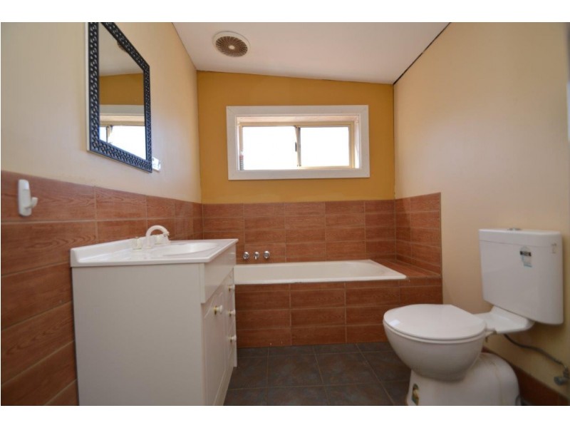 97 Eyre Street, Broken Hill NSW 2880