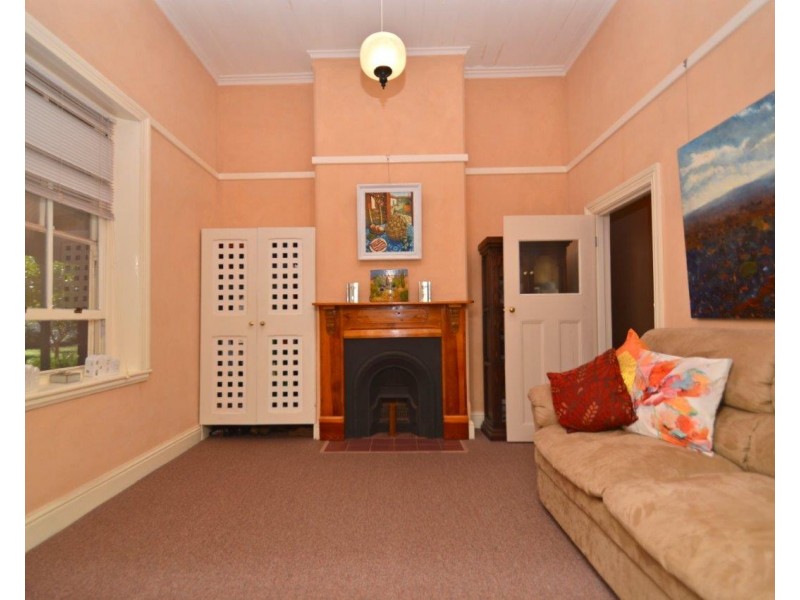 233 Rowe Street, Broken Hill NSW 2880