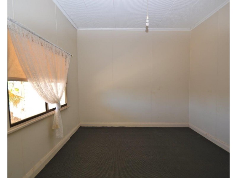 77 Creedon Street, Broken Hill NSW 2880