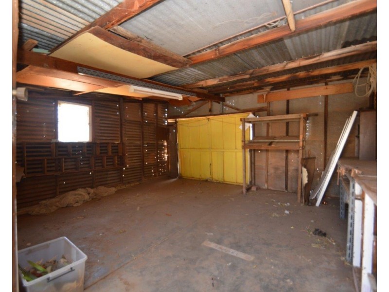 77 Creedon Street, Broken Hill NSW 2880
