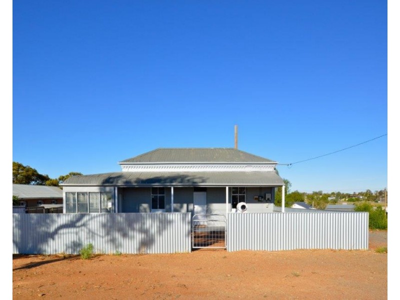 112 Murton Street, Broken Hill NSW 2880