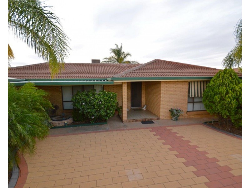 740 Lane Street, Broken Hill NSW 2880