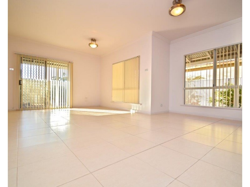 2/110 Brazil Street, Broken Hill NSW 2880