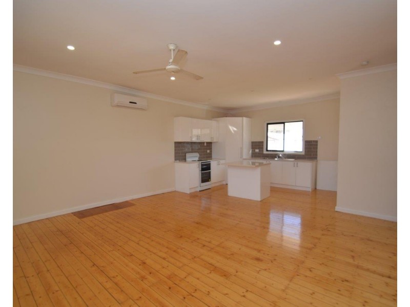 6 Casuarina Avenue, Broken Hill NSW 2880