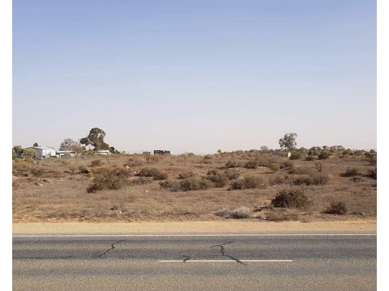 39 Bronhill Street and 26 Allendale Street, Broken Hill NSW 2880