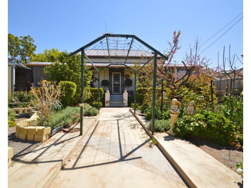 402 Thomas Street, Broken Hill NSW 2880