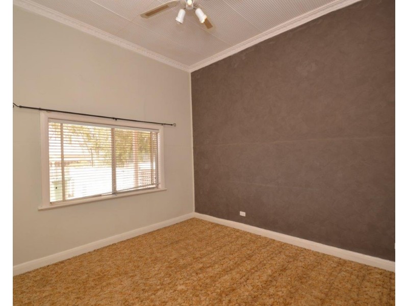 74 Hebbard Street, Broken Hill NSW 2880