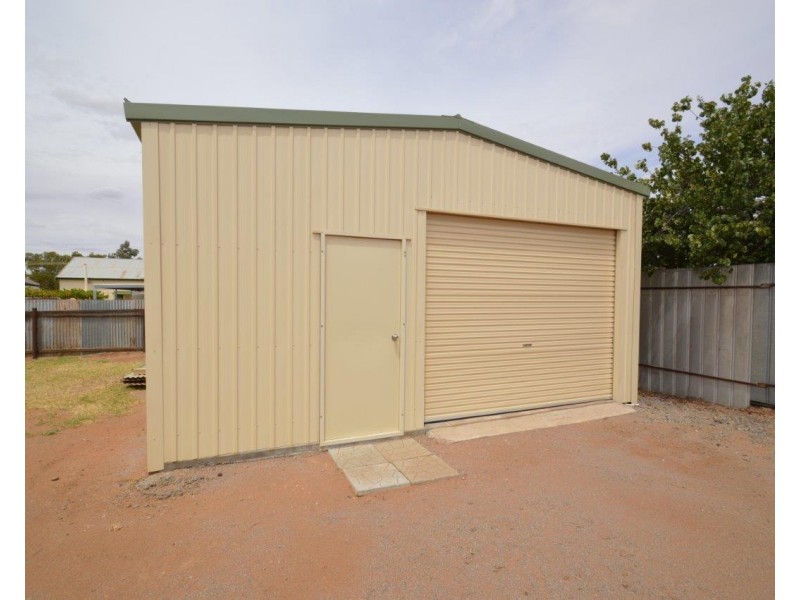 695 Beryl Street, Broken Hill NSW 2880