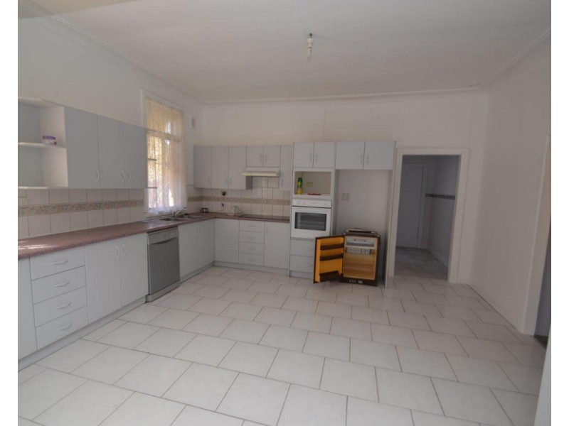 51 Morgan Street, Broken Hill NSW 2880