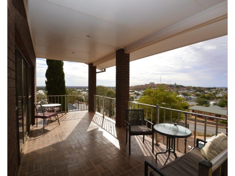 71 Thomas Street, Broken Hill NSW 2880