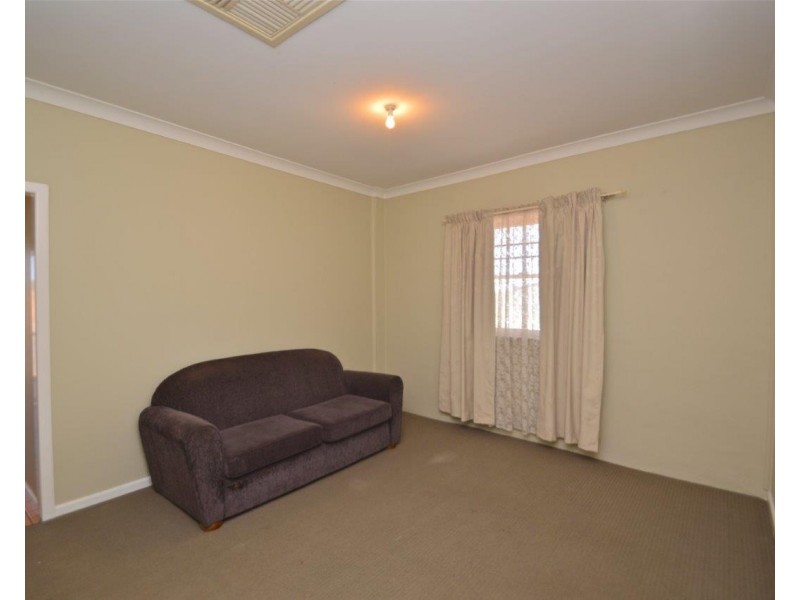 12 Crystal Street, Broken Hill NSW 2880