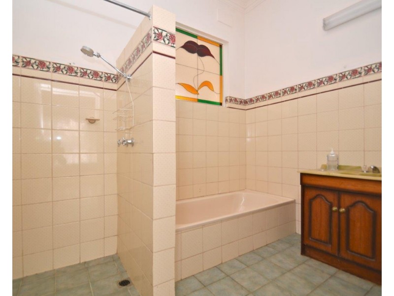 12 Bonanza Street, Broken Hill NSW 2880