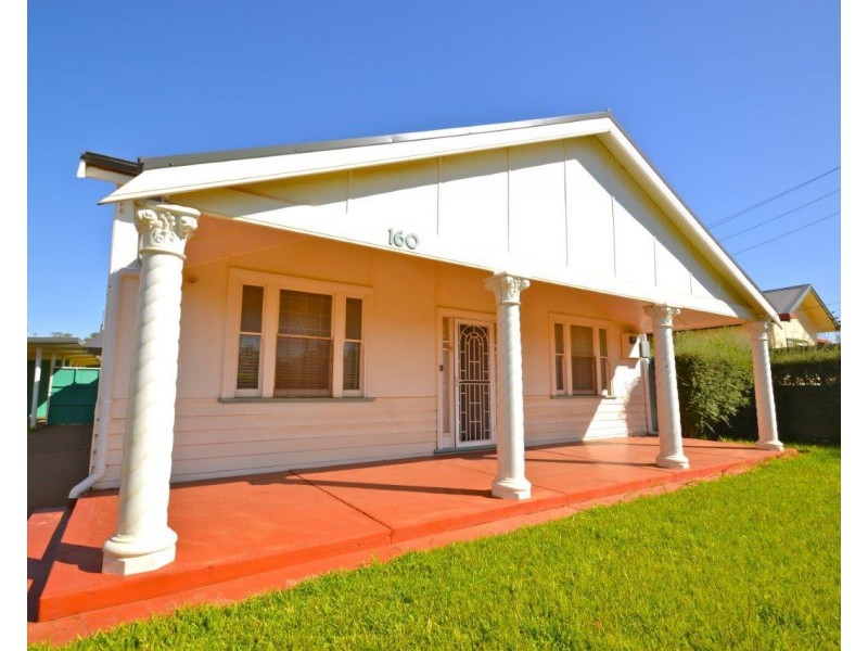 160 Piper Street, Broken Hill NSW 2880