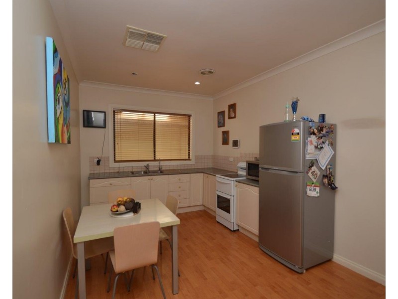 1 Railway Parade, Broken Hill NSW 2880