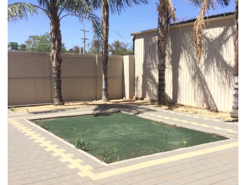 1 Railway Parade, Broken Hill NSW 2880