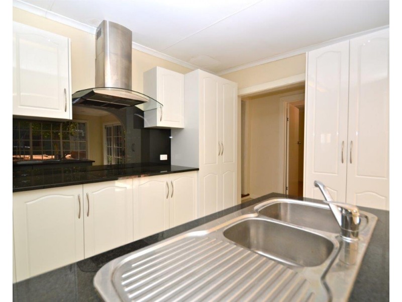 77 Eyre Street, Broken Hill NSW 2880