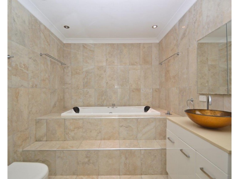 77 Eyre Street, Broken Hill NSW 2880