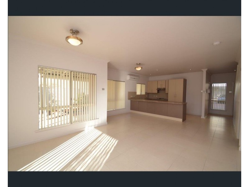 4/110  Brazil Street, Broken Hill NSW 2880