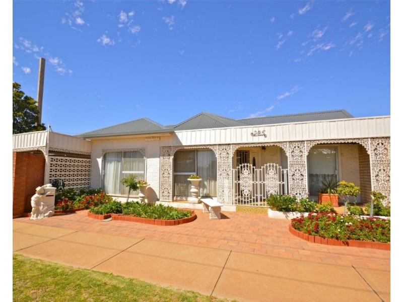 285 Chloride Street, Broken Hill NSW 2880